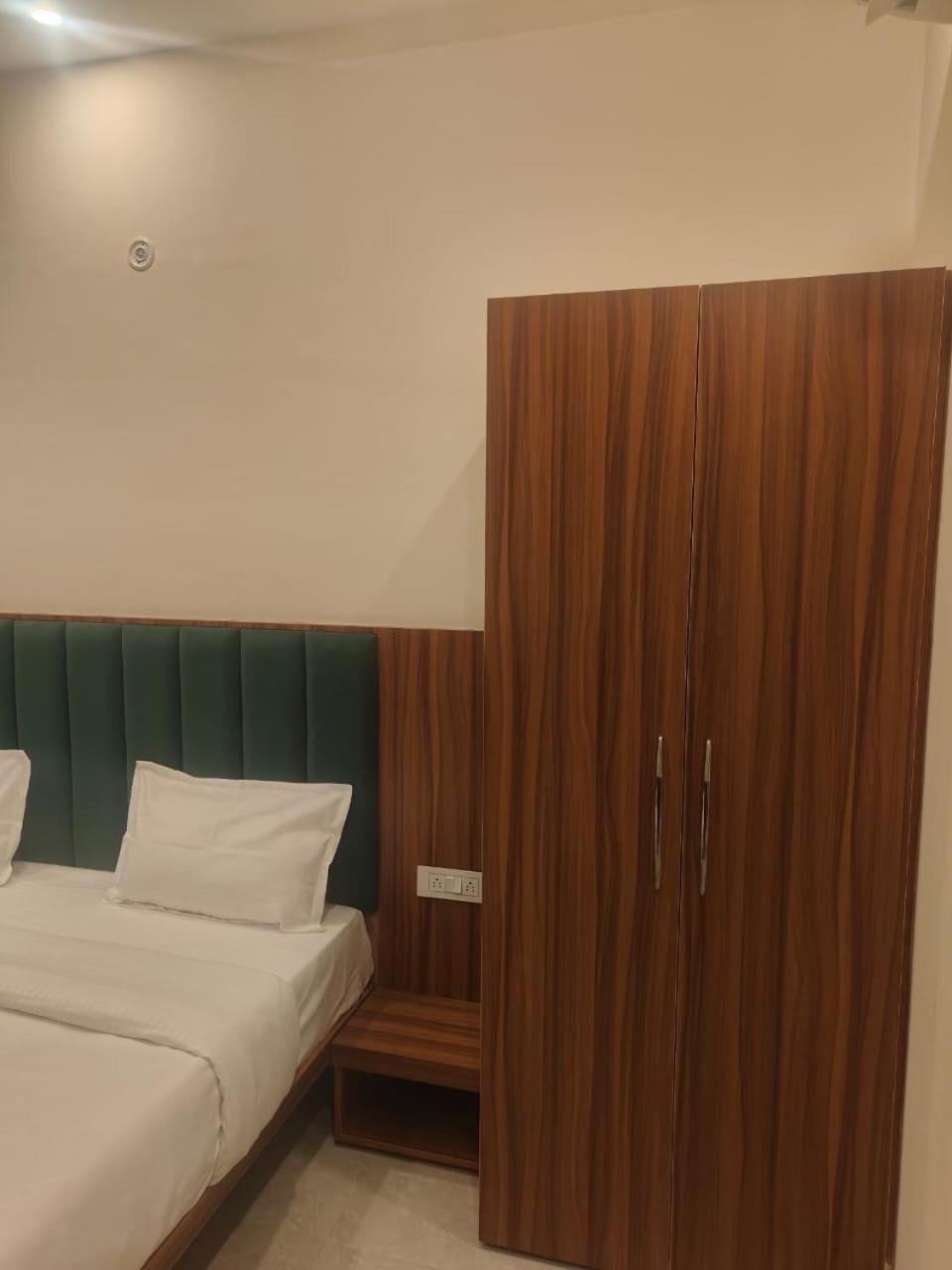 Aroma Resort リシケーシュ エクステリア 写真